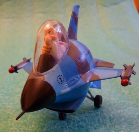 F-16  Panoramix