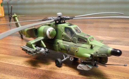 Z drátu doplnená stúpačka pilota a vzpera VOP