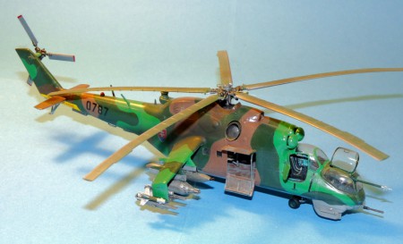 Viem, lesk by chcelo utlmiť, ale čo už... aspoň Cargo kabína je zablatená slušne...