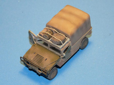 Dvere by mali predstavovať pancierovanie dodatočne prevedené v poľných podmienkach