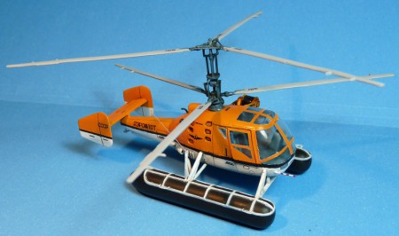 Kamufláž komplet striekaná, vrátane čierneho pásika